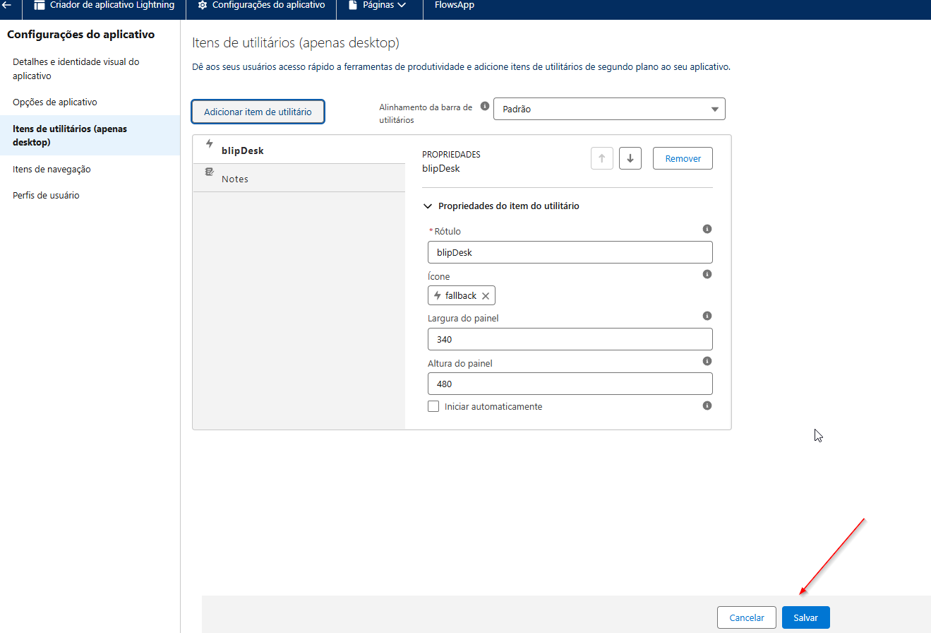 Aplicativo Salesforce com o Blip Desk aberto na barra inferior