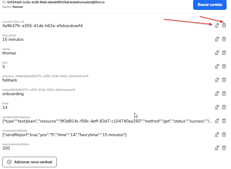 Lista de variáveis de contato com o nome, o valor e os ícones de editar e excluir